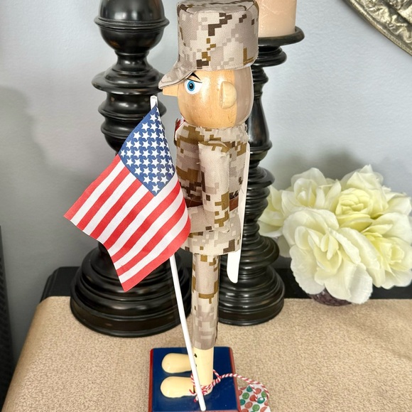 NWT Military Soldier Nutcracker - Picture 4 of 6